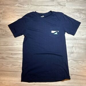 Surf Style Men's small pocket tee
